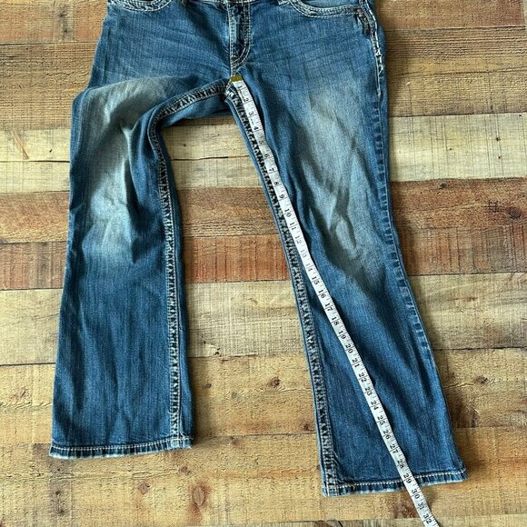 Silver Jeans Co. Suki Women's 31"x30" Bootcut Jeans - Picture 5 of 10